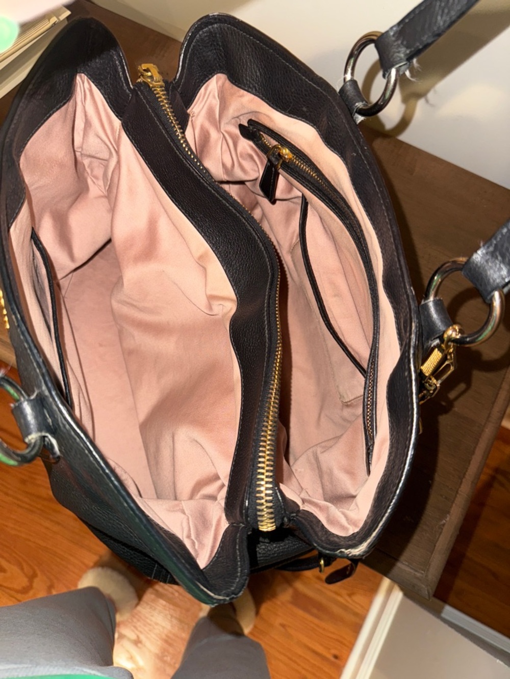 Miu Miu Black Pebbled Leather Top-Handle Shoulder Bag
Comes with dust bag - Picture 4 of 7